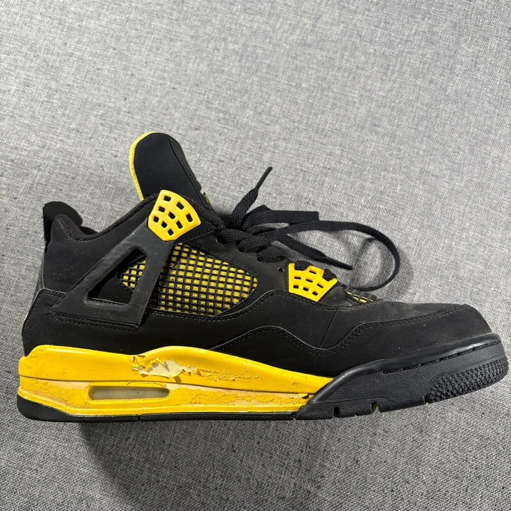Jordan 4 Retro Thunder Mens Size 10 Black Yellow 308497-008 2012 Release